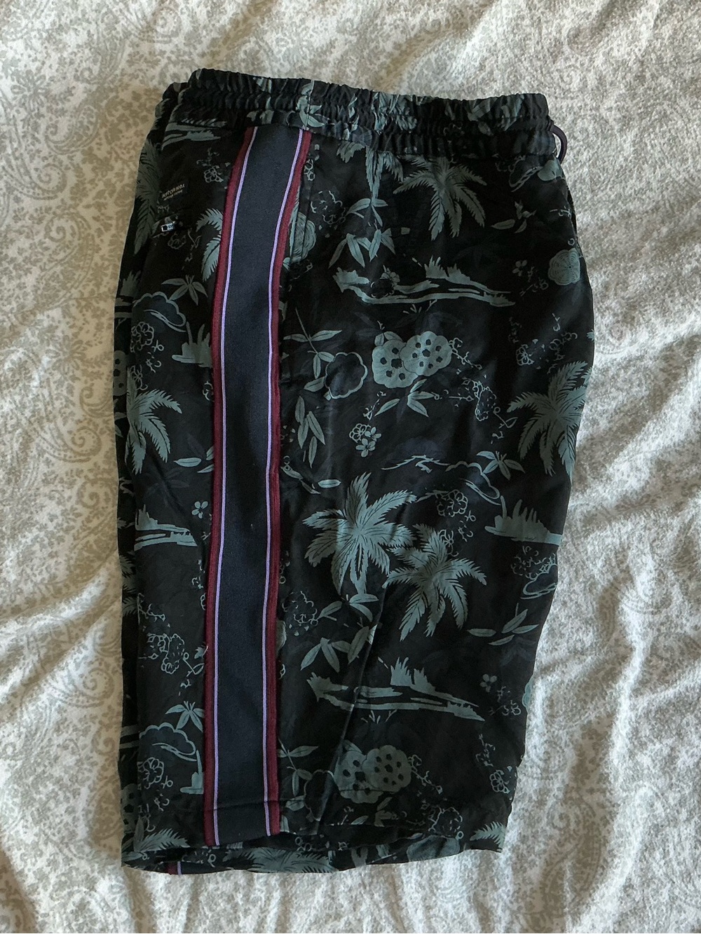 Scotch & Soda Short